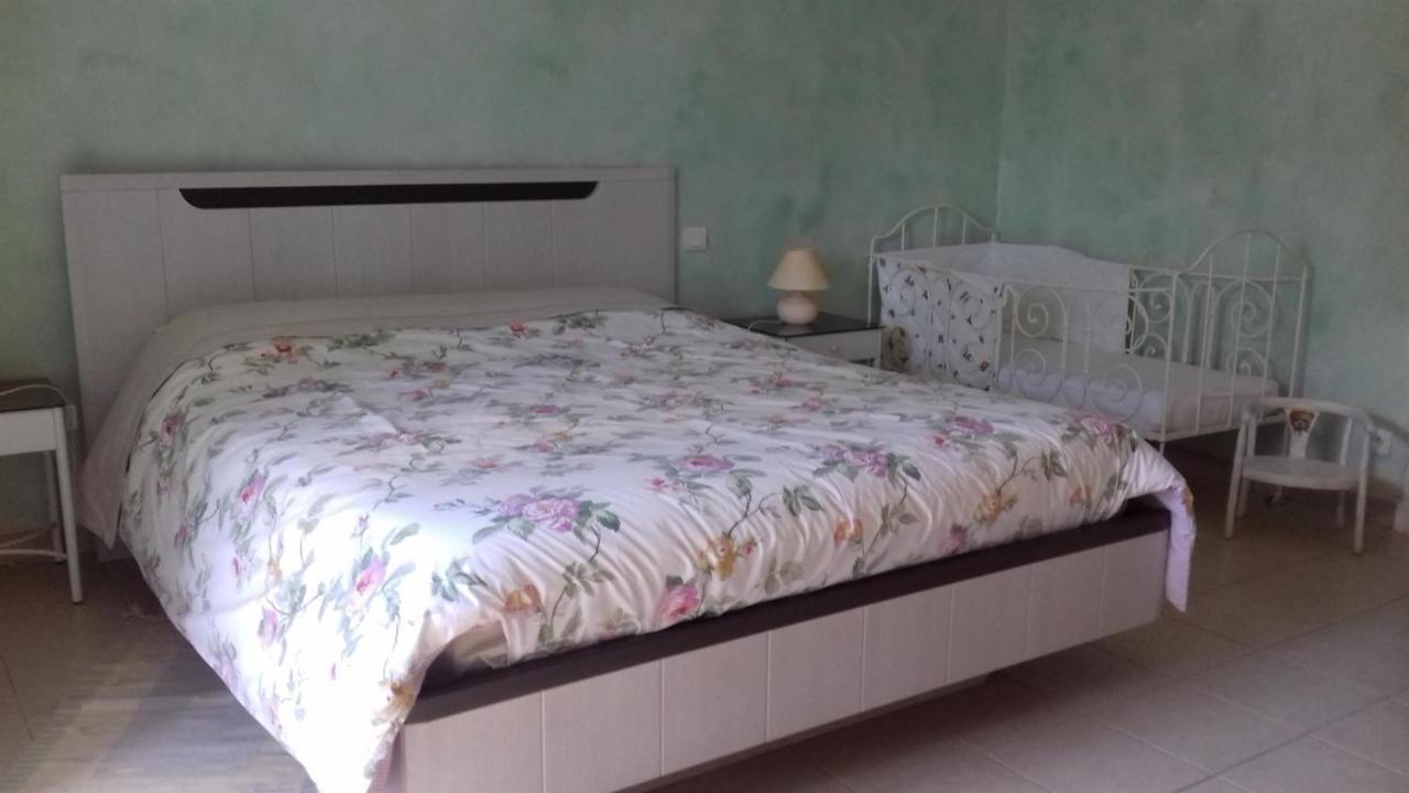 Montceau-et-Echarnant Ferme Du Pigeonnier B&B 외부 사진