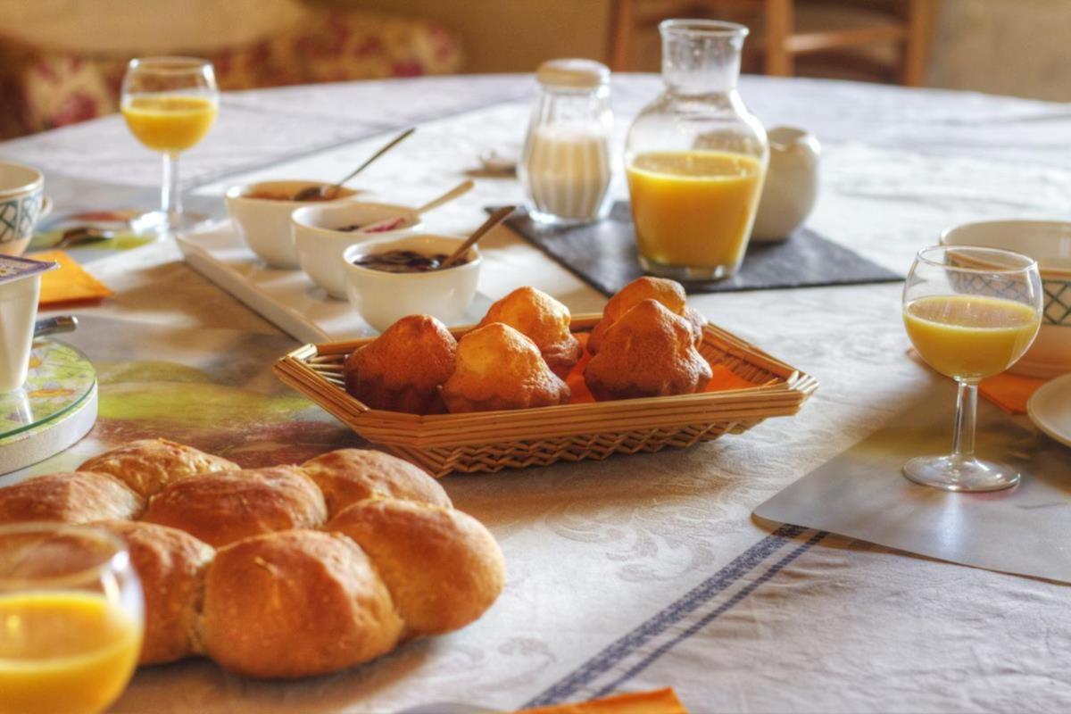 Montceau-et-Echarnant Ferme Du Pigeonnier B&B 외부 사진